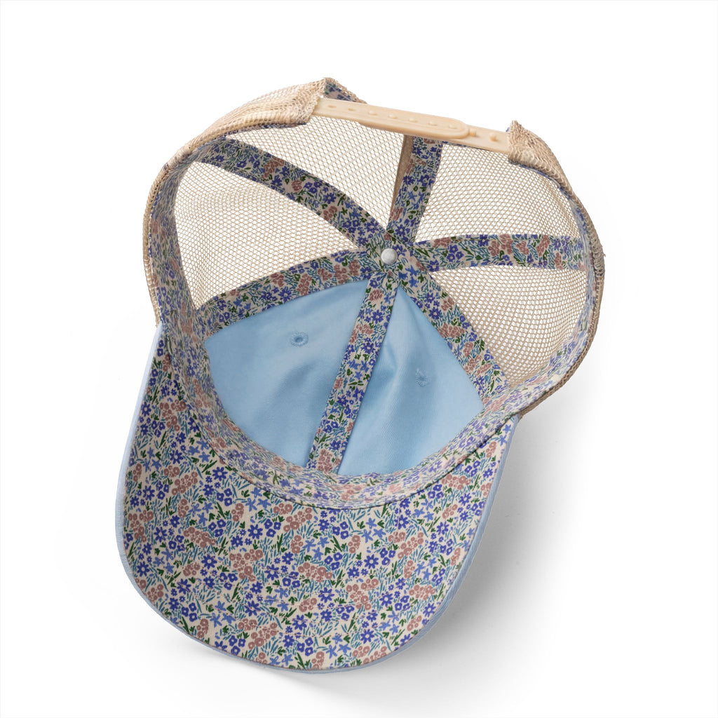 Keep on Mommin' Women's Washed Mesh-Back Cap