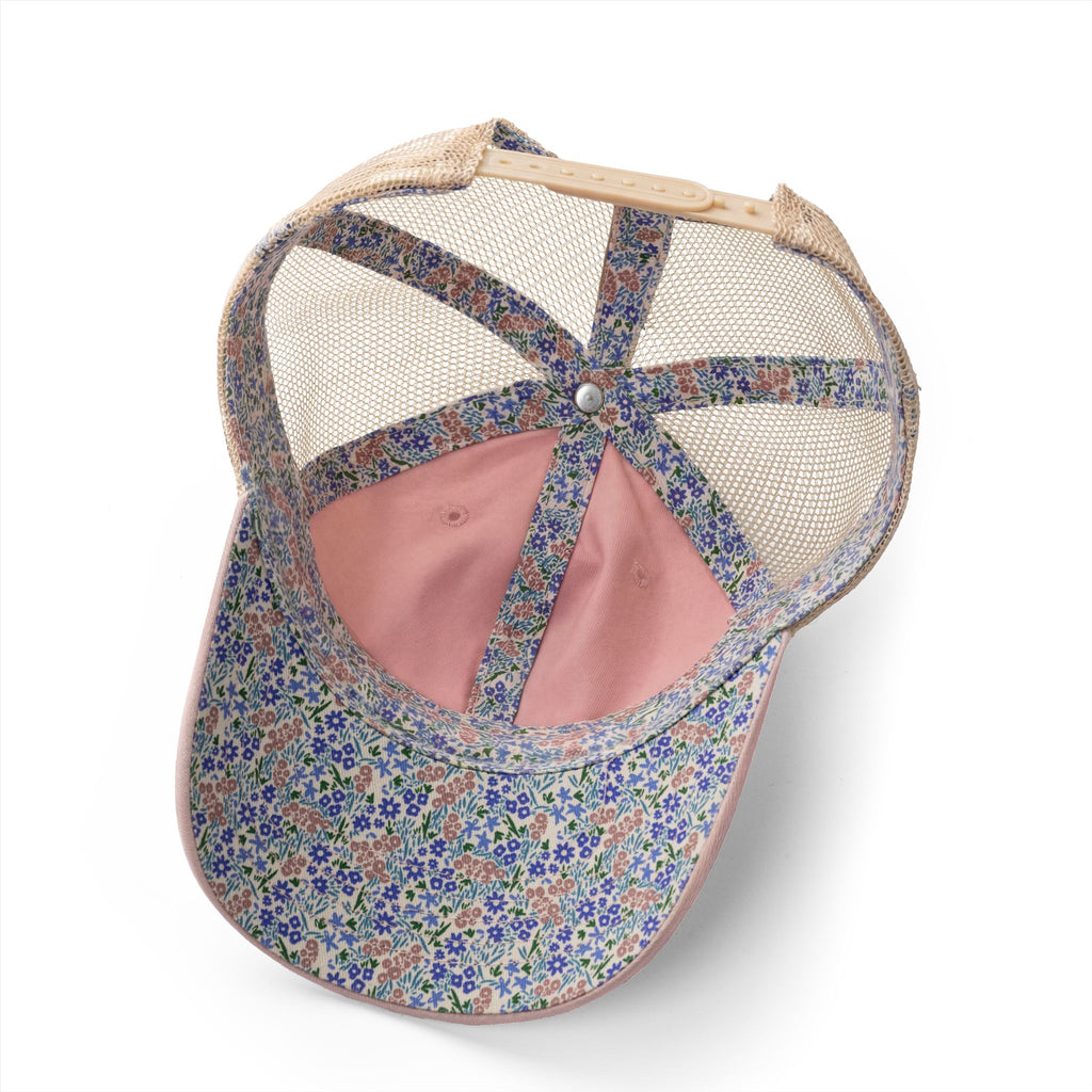Keep on Mommin' Women's Washed Mesh-Back Cap